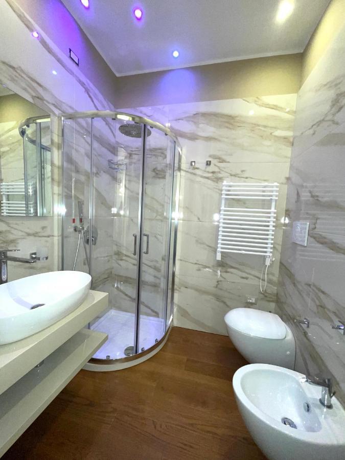 La Casa Di Erica Bed & Breakfast Наполи Екстериор снимка