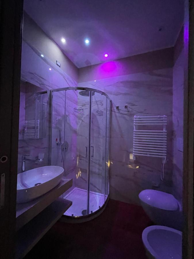 La Casa Di Erica Bed & Breakfast Наполи Екстериор снимка