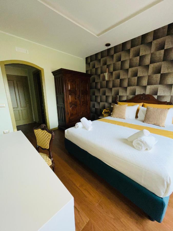 La Casa Di Erica Bed & Breakfast Наполи Екстериор снимка
