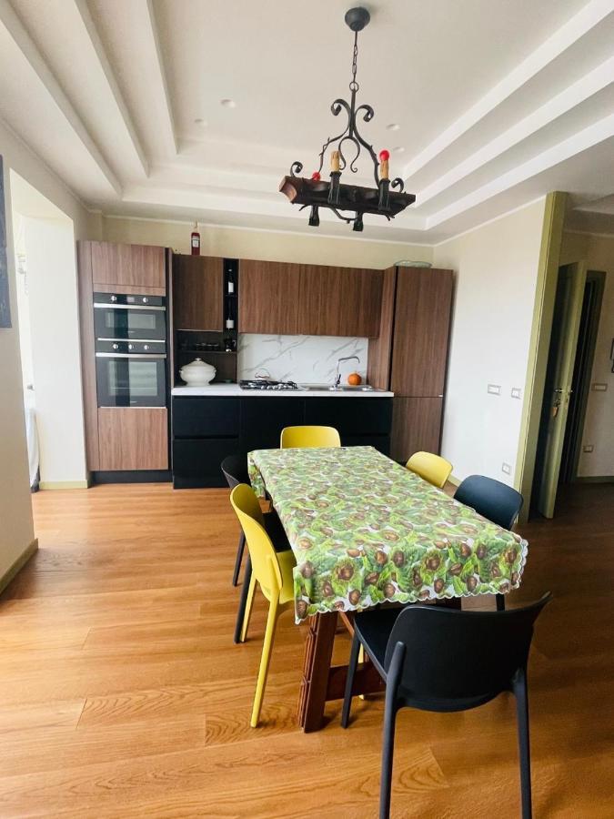 La Casa Di Erica Bed & Breakfast Наполи Екстериор снимка
